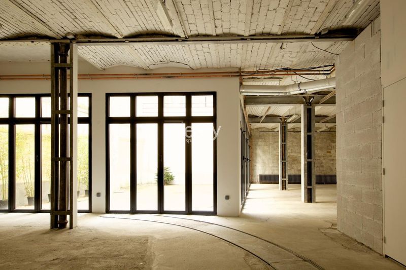 A Unique and Exceptional Industrial Location for Shooting, Filming, and Event Hosting in Paris by EASY SPACES